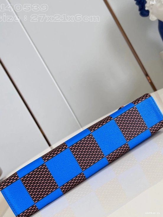 WIS VUITTON POCHETTE LOUIS VOYAGE-27*21*6CM 0317